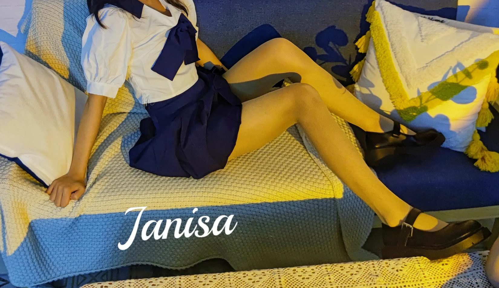 (16P) ͼ  ģcoserд Janisa 4ҳ